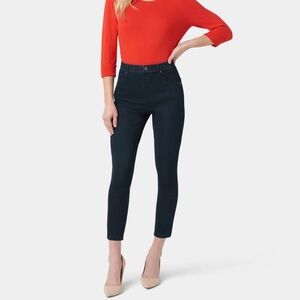 HUE Black Ankle Cropped Jeans Sleek Fit